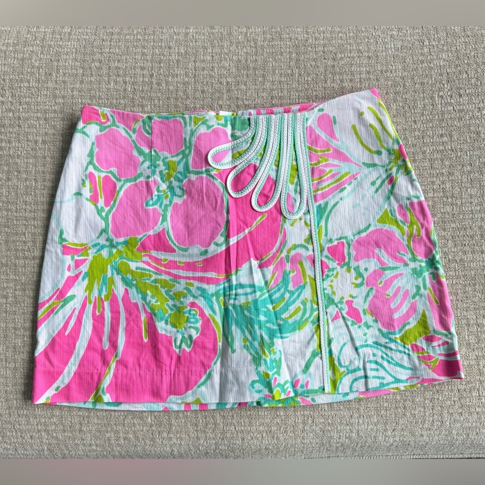 Lilly Pulitzer Vibrant Pink and Green Skort